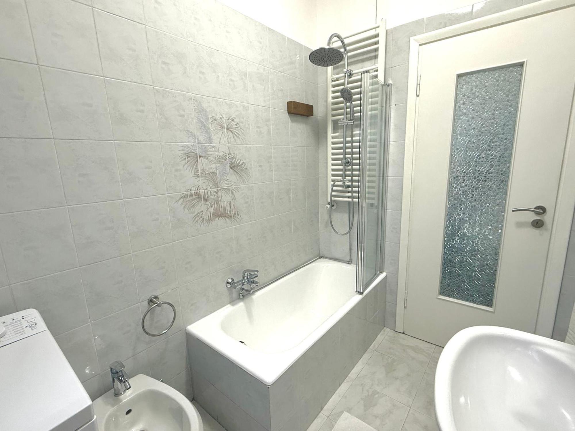Il Giardino Del Comandante - Trilocale Con Garage Apartment ซานเรโม ภายนอก รูปภาพ