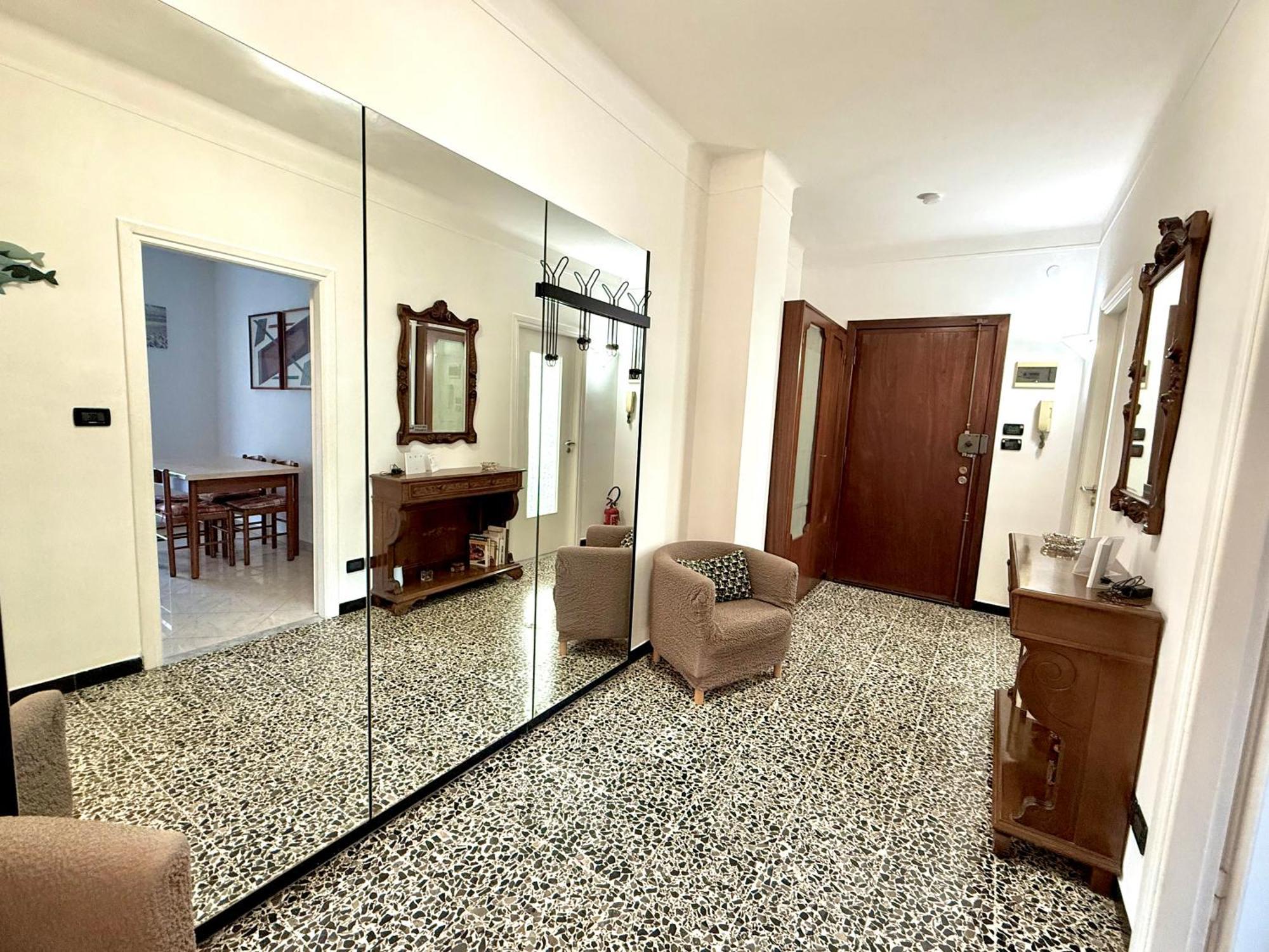 Il Giardino Del Comandante - Trilocale Con Garage Apartment ซานเรโม ภายนอก รูปภาพ